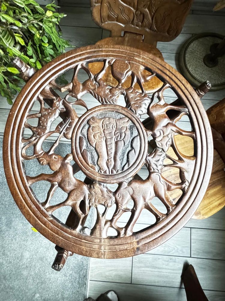 Afrykańskie krzesła i stolik hand made