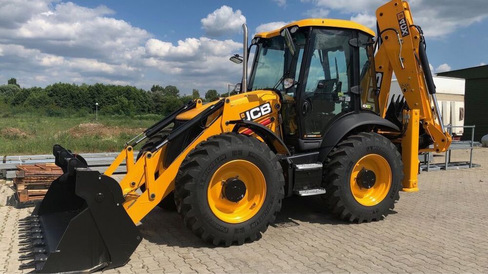 Услуги экскаватора-погрузчика JCB 4CX