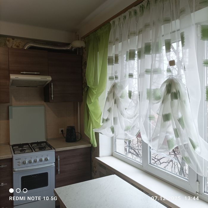 Здам 2 км. Деповська 79 А .Дом 9/4 .Парк Клімова .5 хв до рин . Анголе