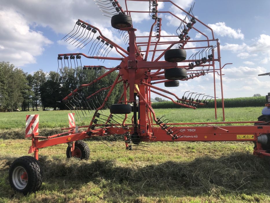 Zgrabiarka Kuhn Ga 7501