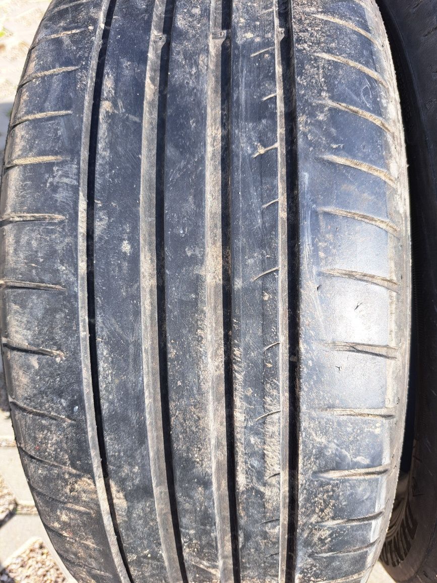 Opony DUNLOP 205/55R16