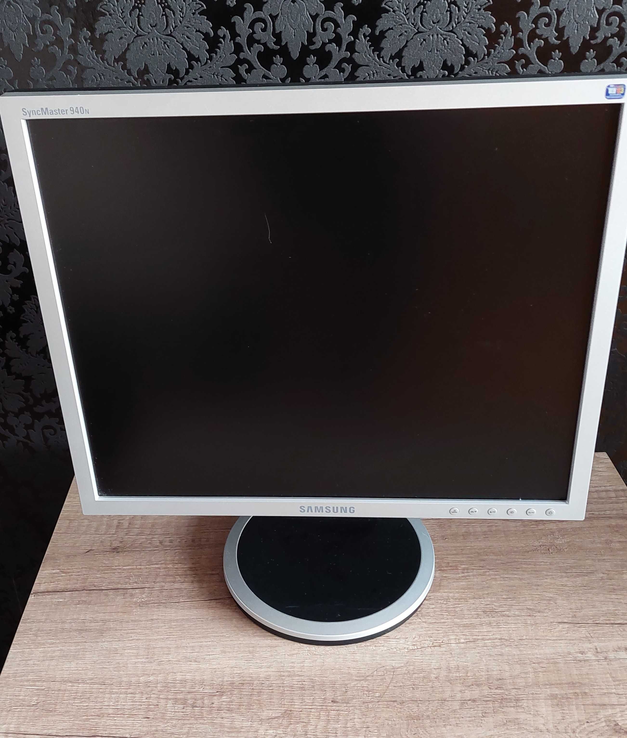 Monitor Samsung SyncMaster 940n (VGA, 1280x1024, 60Hz)