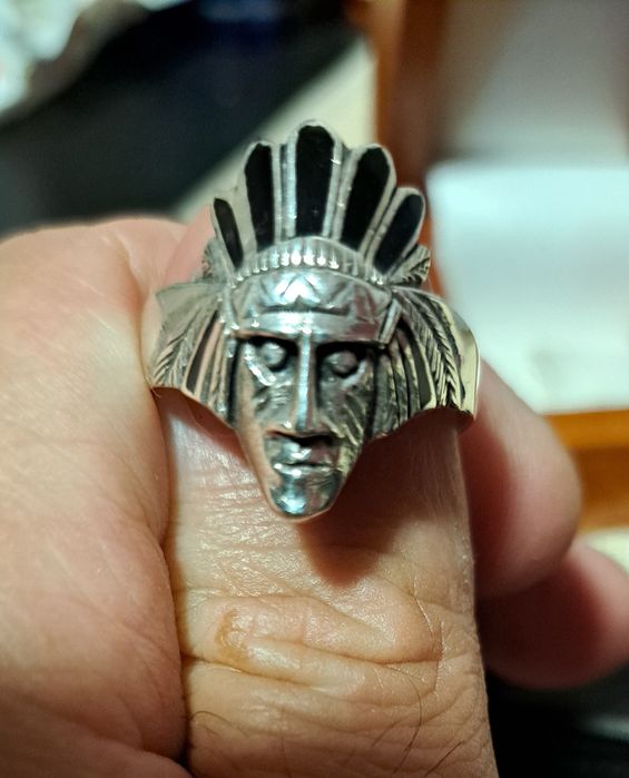 Anel vintage Raro em Prata contrastada.