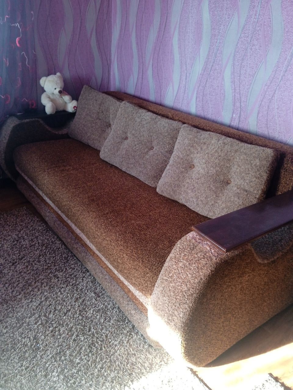 Продам диван +2 кресла кровати и шкаф купе