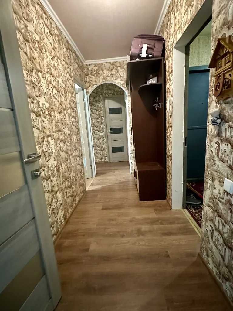 Продам двухкомнатную квартиру, улица Янтарная .