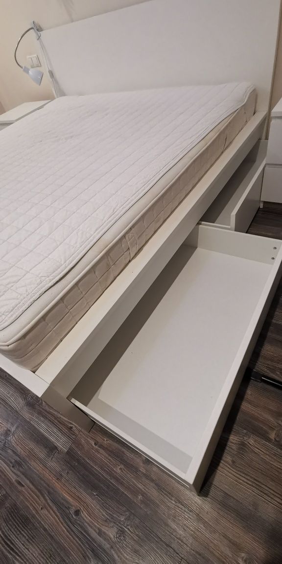 Rama łóżka z 4 pojemnikami, IKEA MALM, 180x200 cm