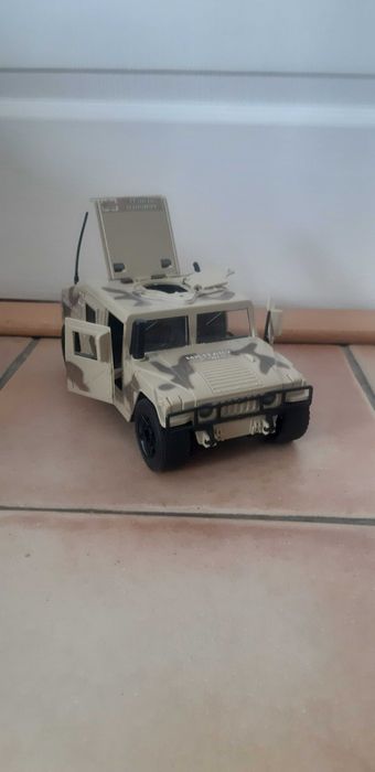 Sprzedam wojskowe auto hammer