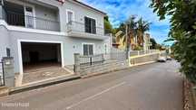 Moradia T3 Com Sótão Habitável e Vista Mar na Ponta do Sol