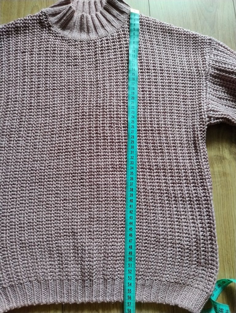Różowy damski sweter
