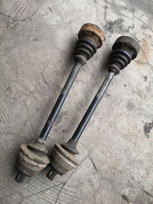 Полуоси Audi V8 ФАУ приводной вал полуось граната шрус ауди передняя