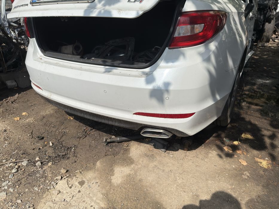Задний бампер hyundai sonata LF