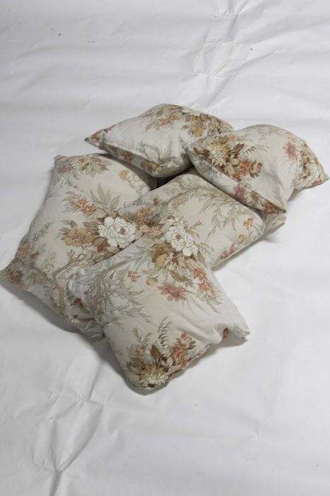 6 almofadas c/flores
