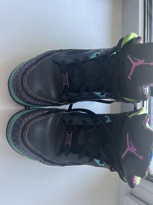 Оригінальні кросівки Jordan