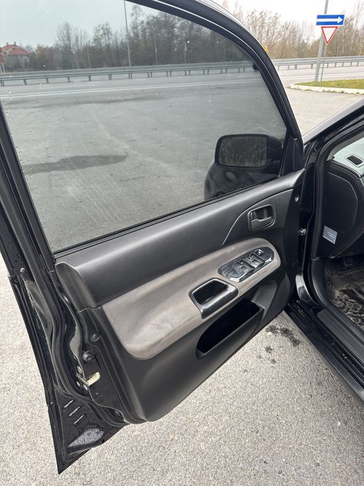 Mitsubishi lancer 9 Мітсубісі Лансер 9