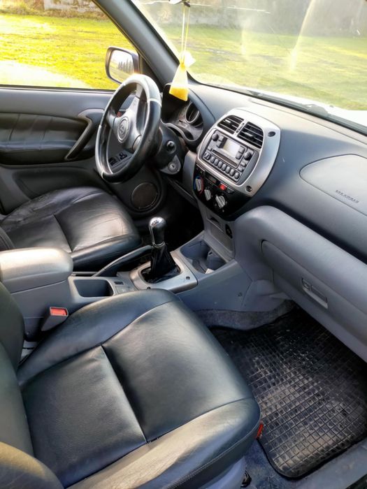 Toyota rav4 sprzedam