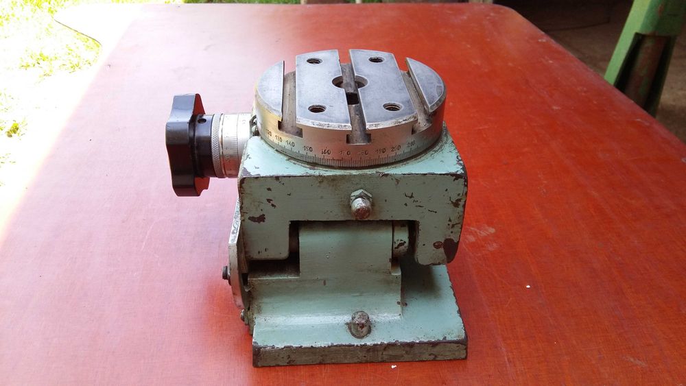 Поворотний стіл сінусний, фрезирний стіл 125мм.