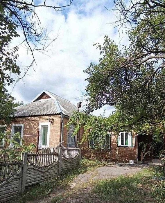 В продажу окремий будинок