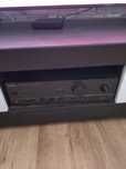 Wzmacniacz stereo z dwoma głośnikami
