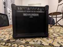 Amplificador de teclado / Guitarra elétrica