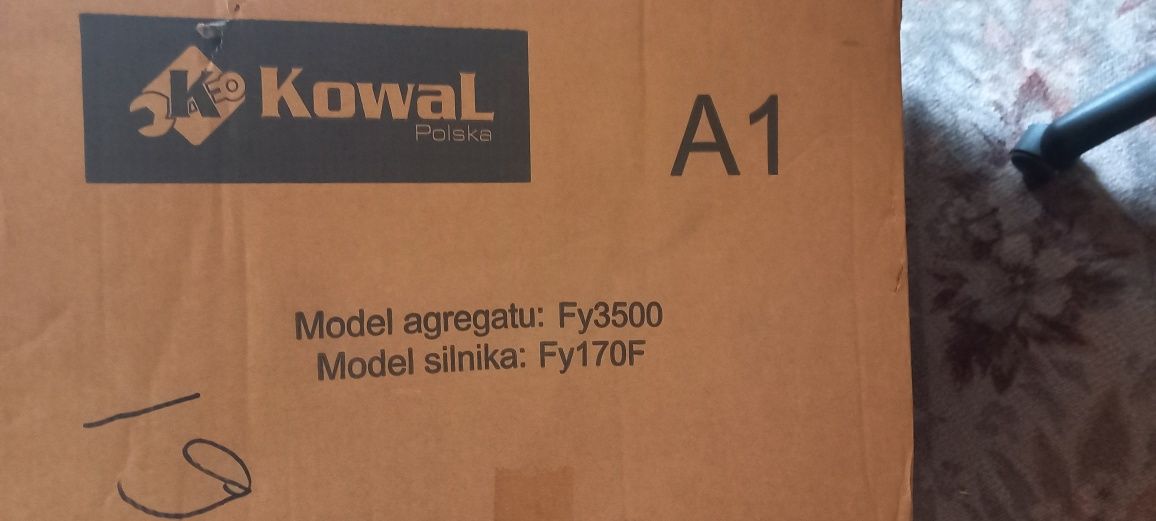 Бензиновий генератор KOWAL Fy 3500 A1