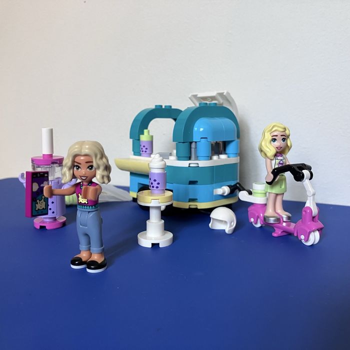LEGO FRIENDS bubble tea shop на колесах (41733) всі деталі на місці