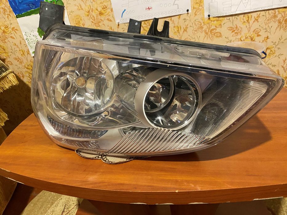 Фара ліва Nissan Qashqai 2007, ориг. 26060 JD90A (GB) Торг