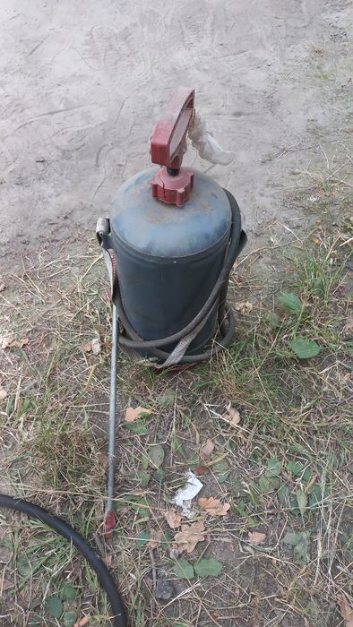 Опрыскиватель садовый