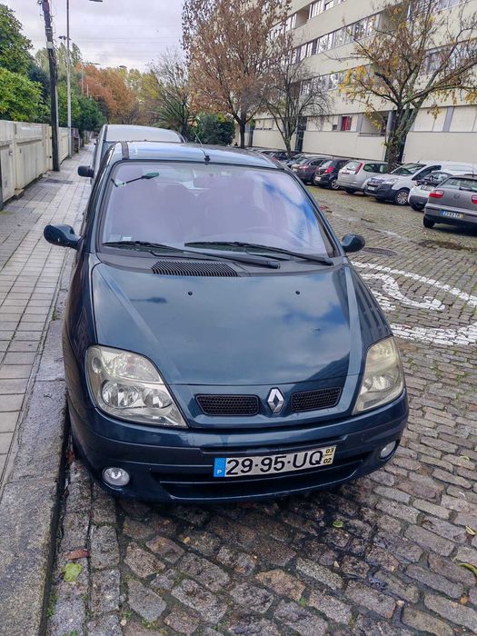 Renault Scenic 2003 em ótimo estado