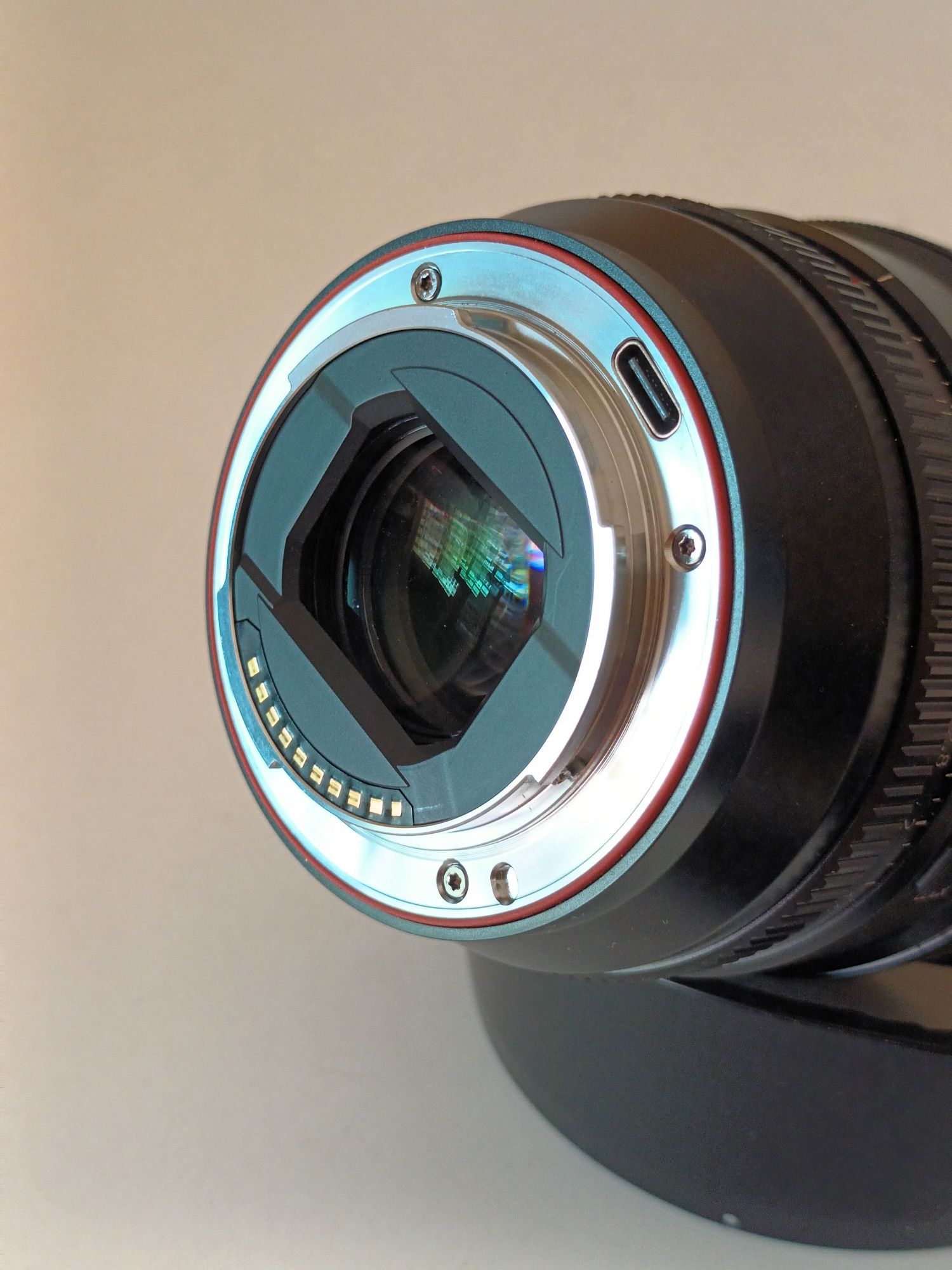 viltrox 75mm 1.2 Sony E