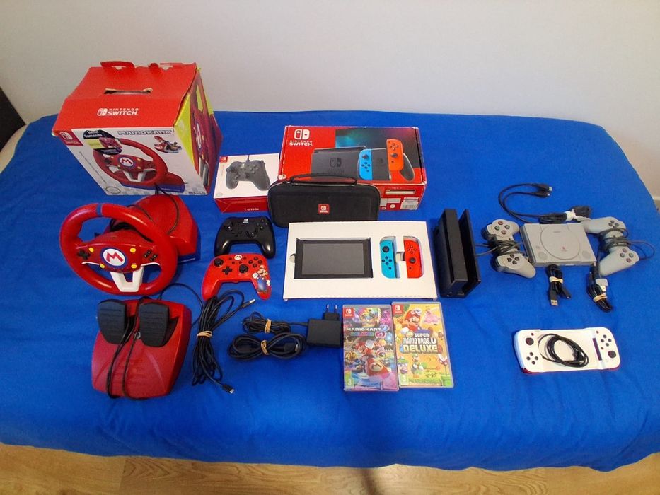 Consolas Nintendo Switch. Mini PS1 Clássico.