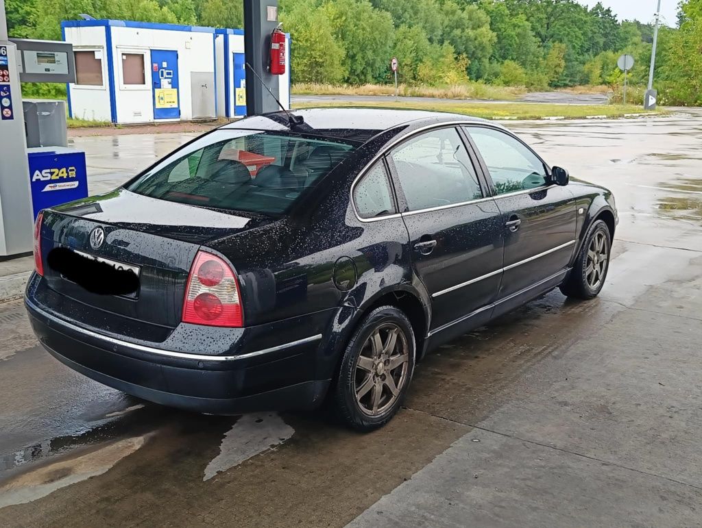 Volkswagen Passat B5 FL 1.8T z gazem bogata opcja