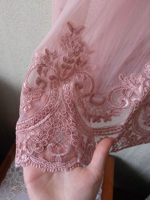 Плаття вечірнє 44 розмір