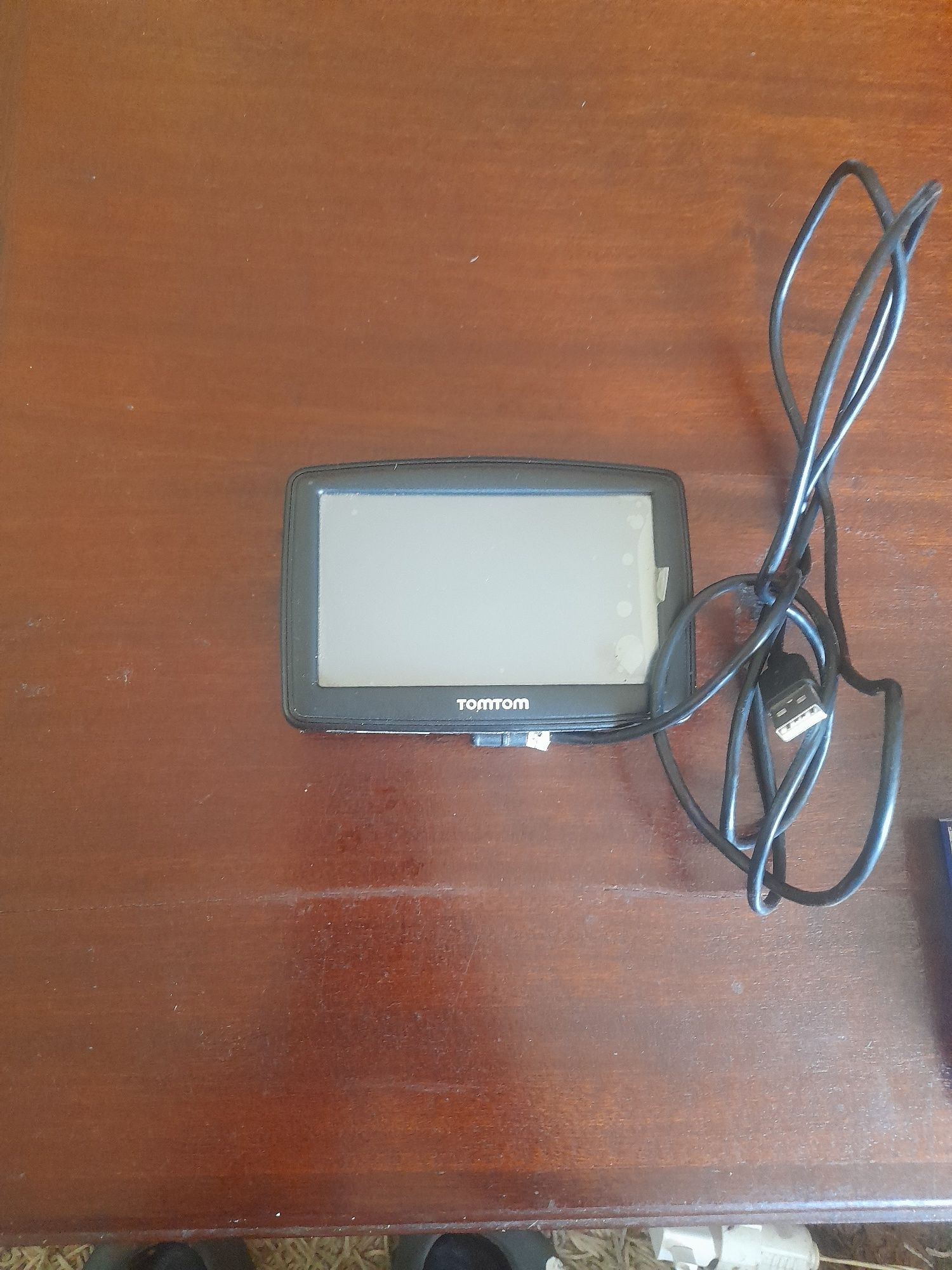 Vendo GPS tomtom pouco uso