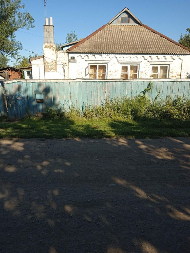Продам дім с огородом