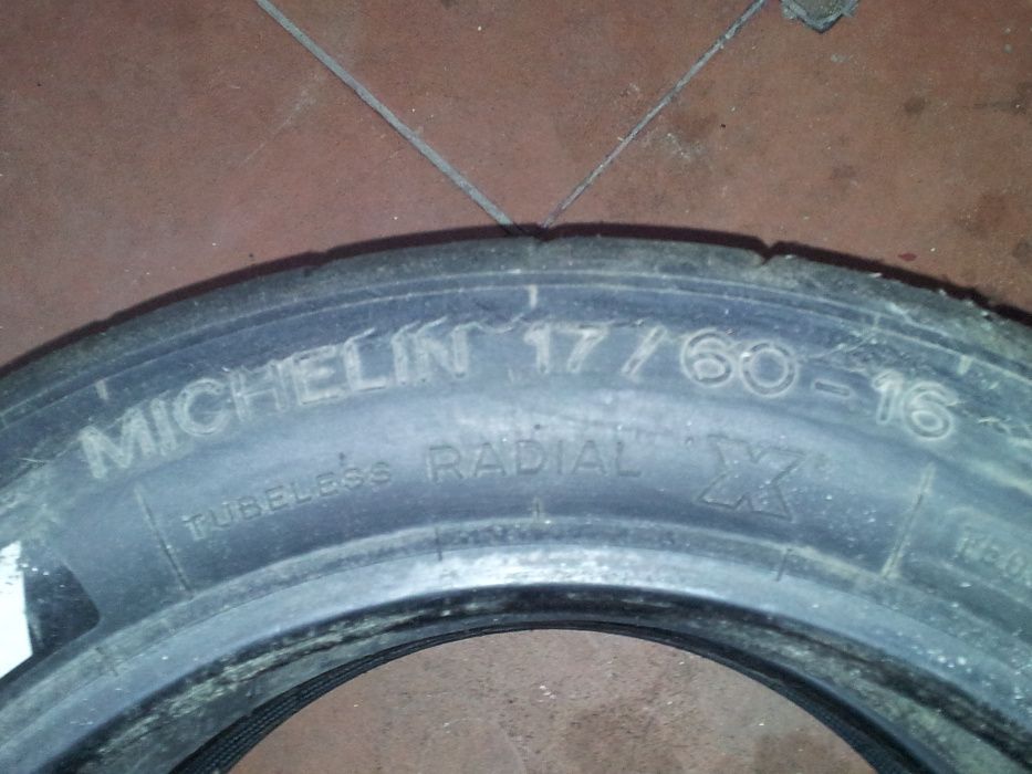 Pneus Michelin 17/60-16