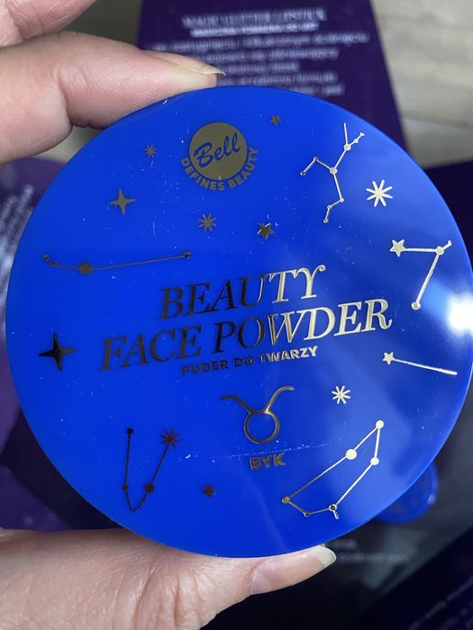 Zestaw BELL Astro Glow - limitowany zestaw 12 kosmetyków do makijażu