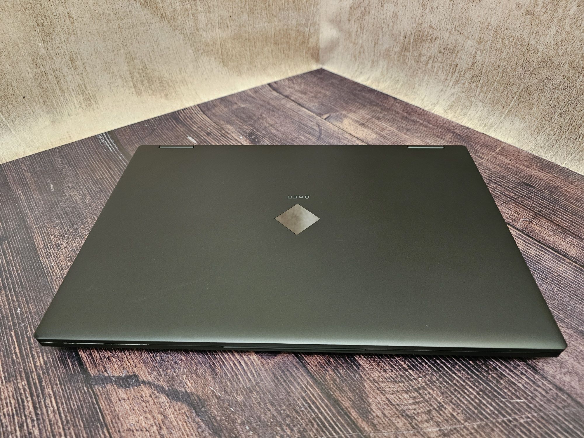 HP Omen 16-k0750nw (Core i5-12500H/16Gb/RTX 3050Ti/SSD 512Gb/IPS 144Hz