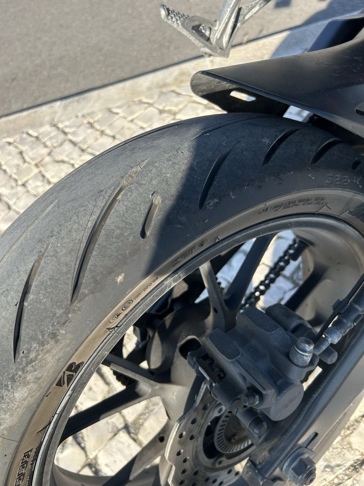 Honda cb125r 2018