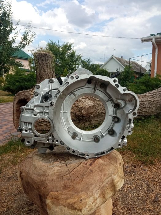 Передня кришка -колокол АККП А4CF 2