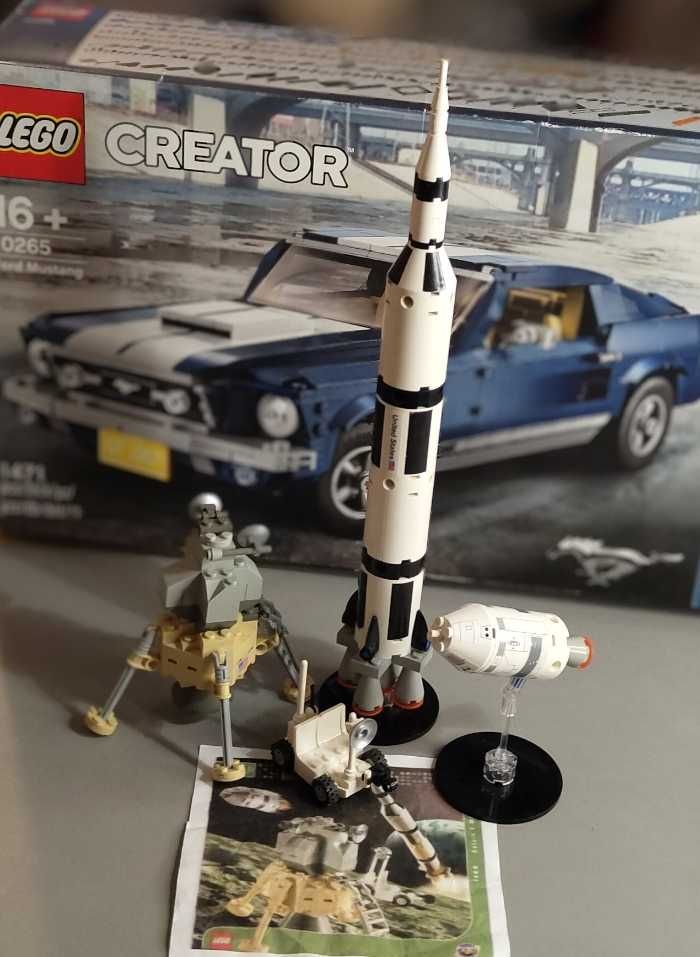 Lego Discovery Saturn V Moon Mission 7468