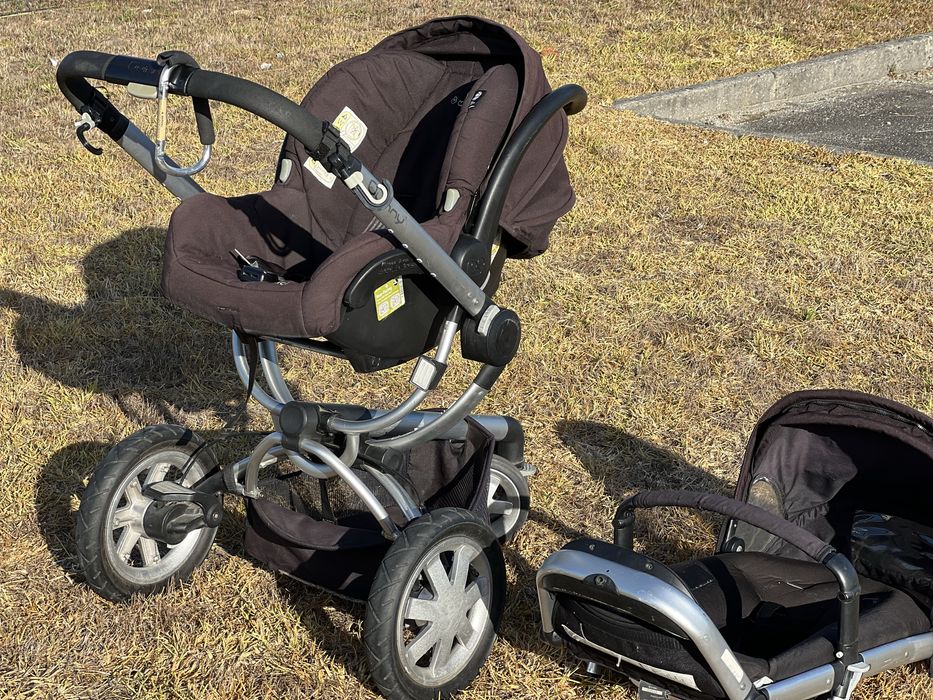 Carro de Bebé Quinny com 2 assentos Super Confortável