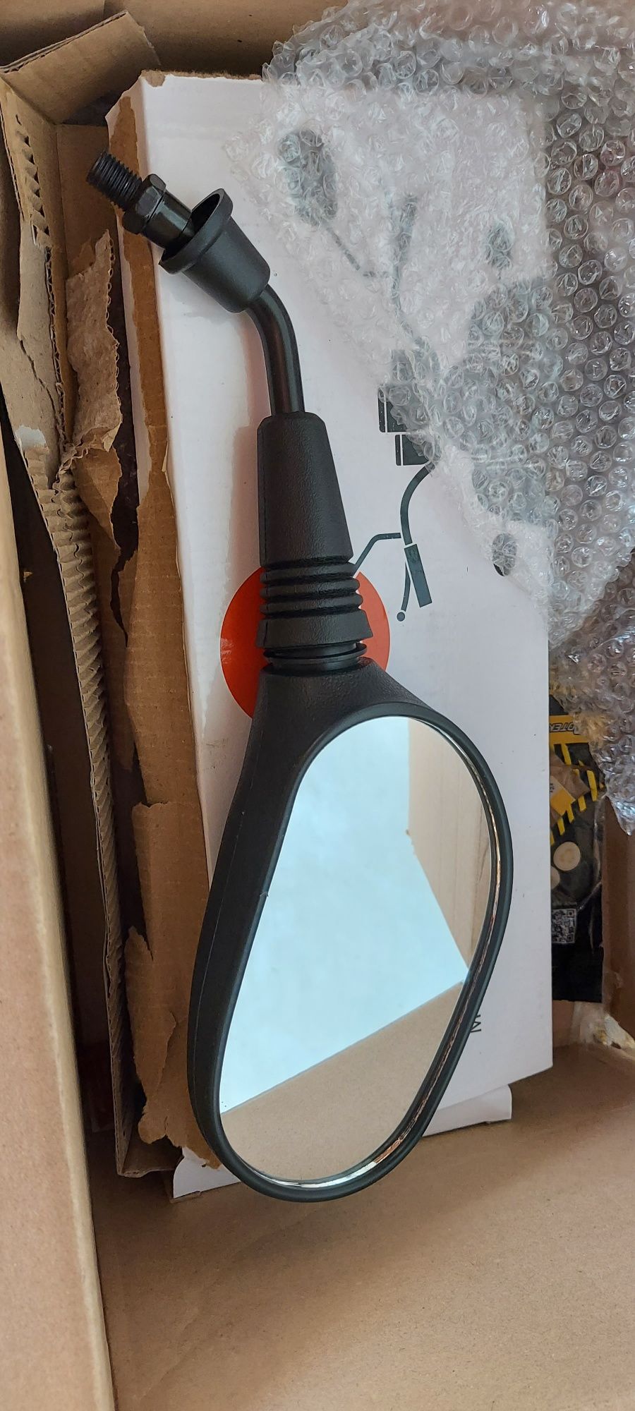 Lusterka uniwersalne M10