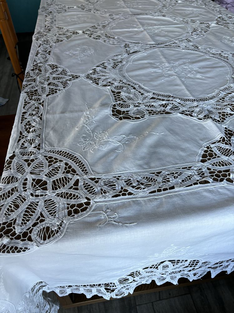 Toalha de mesa linho com renda de Bruxelas e 6 guardanapos