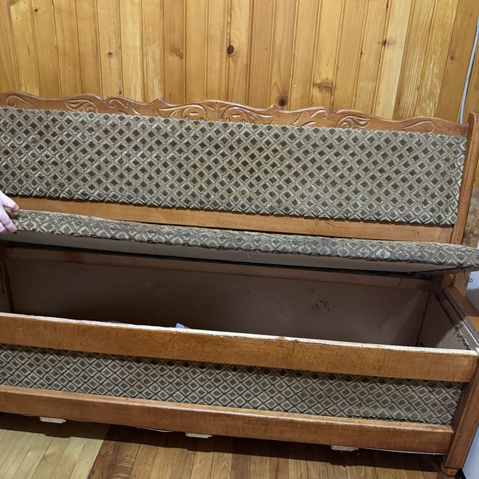 Кухонний куток. Меблі