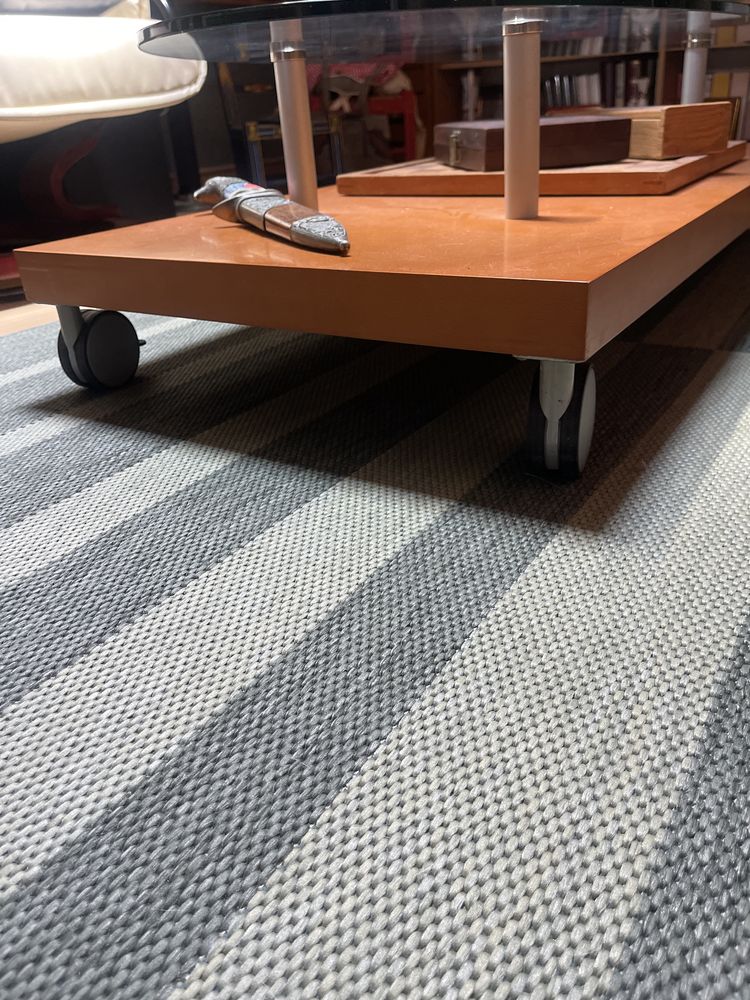 Mesa de centro  muito bonita