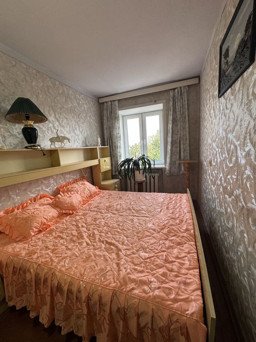 Продам 3 кімнатну квартиру