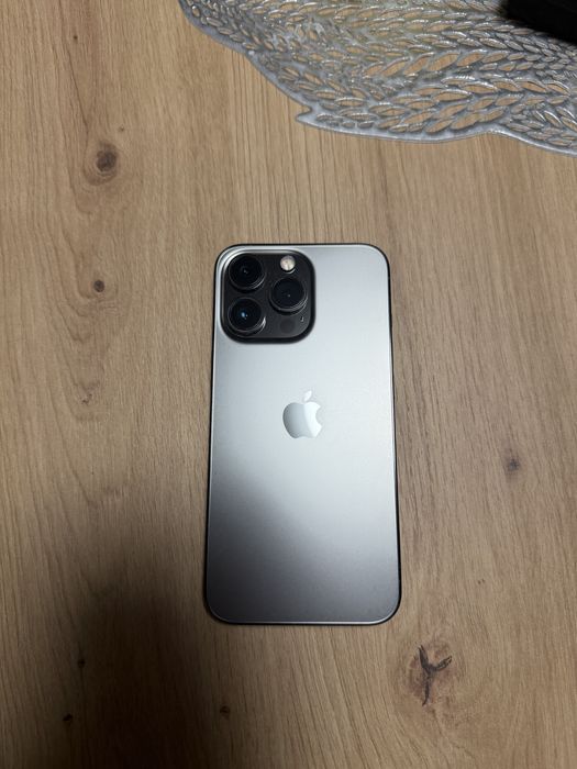 iPhone 13 Pro 128GB Grafitowy + AirPods Pro + Akcesoria