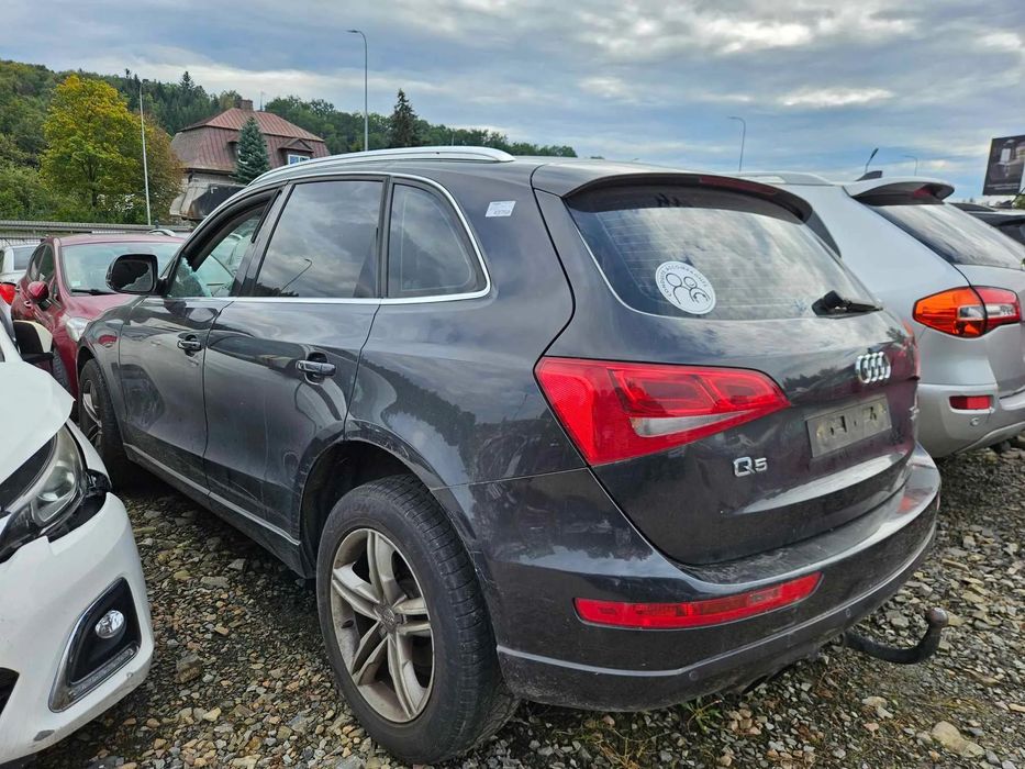 Audi Q5 2011 rok 2.0 TDI QUATTRO Francja Uszkodzony