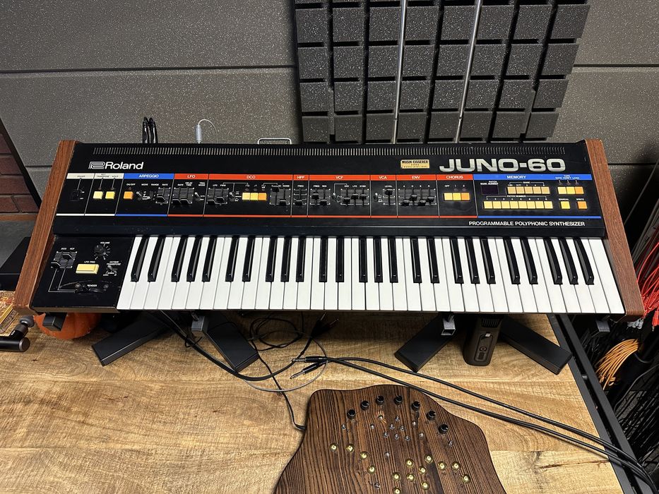 Roland Juno 60 - technicznie idealny!