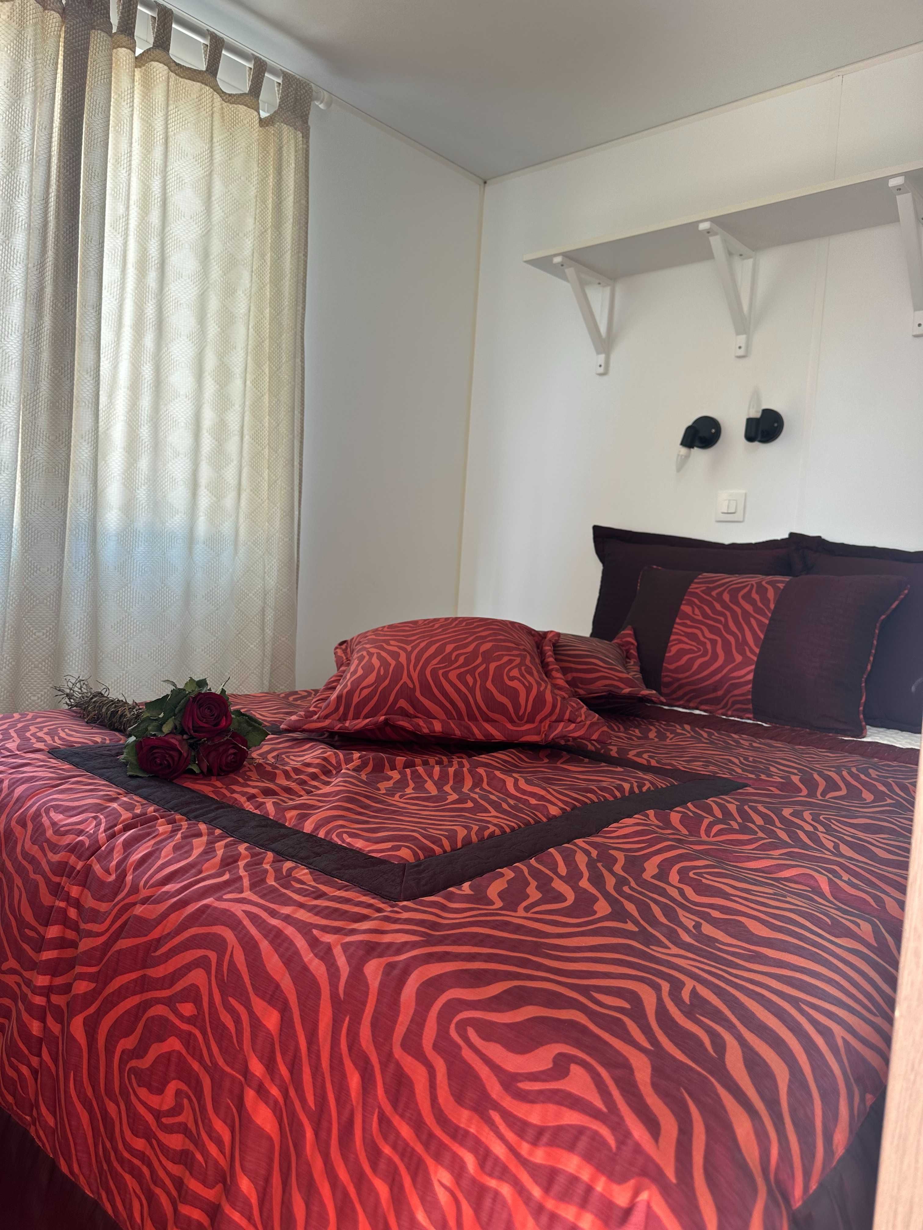 Casa Móvel T2 O’Hara Ophea com Deck | Equipada e Pronta a Habitar